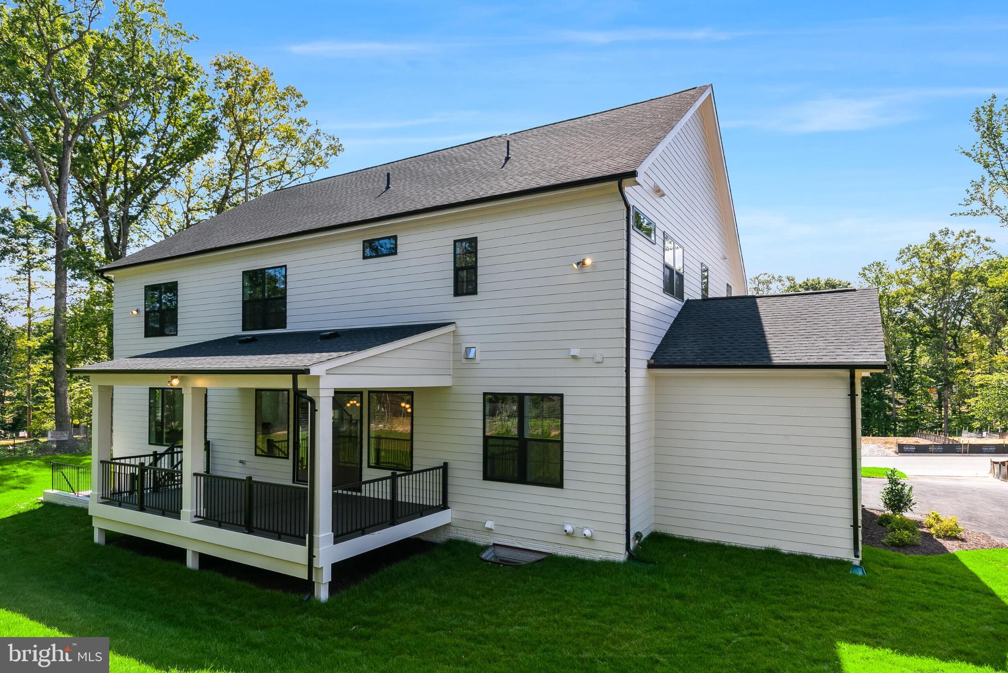 OCCOQUAN OVERLOOK - Residential