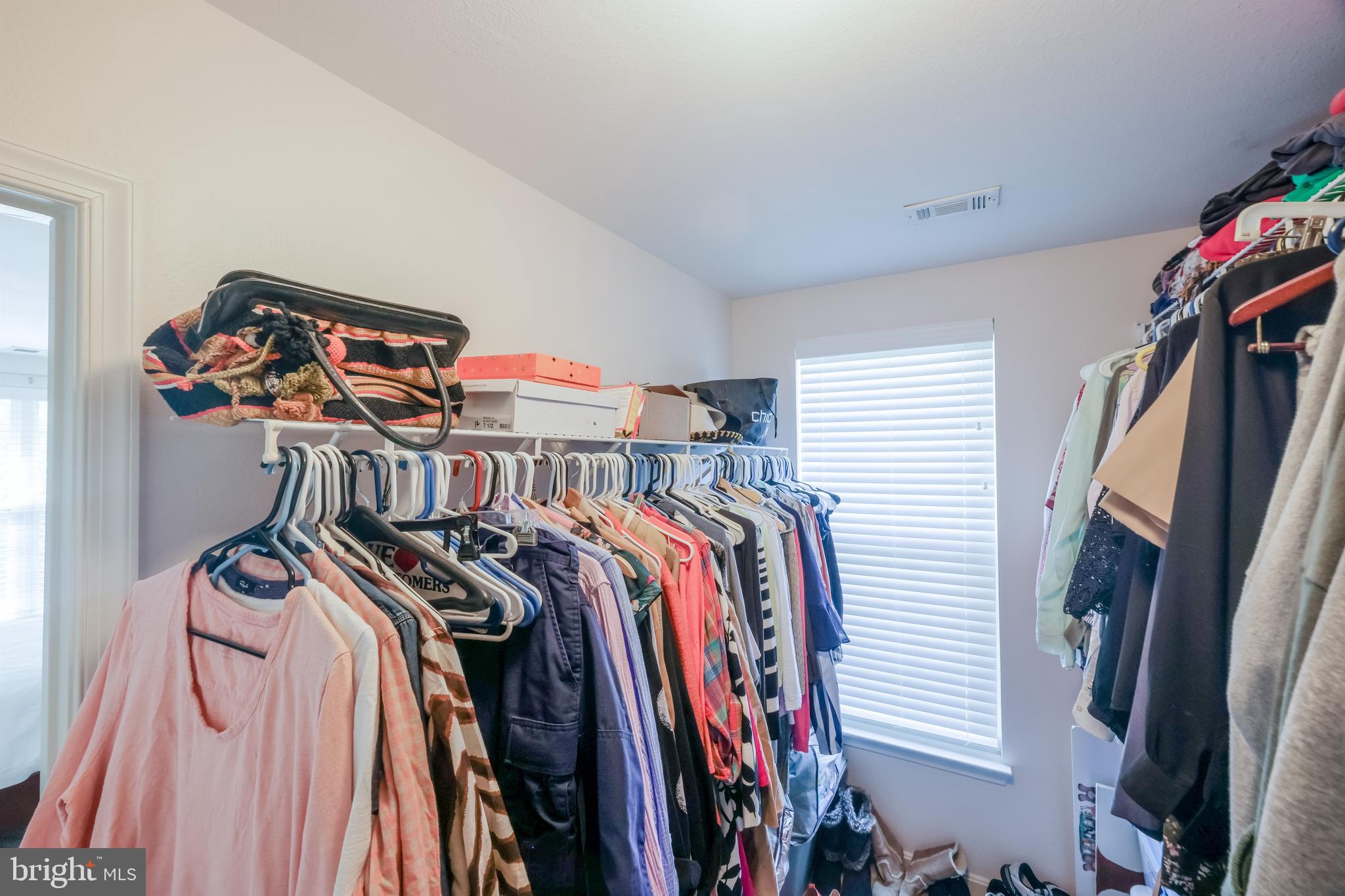 HIGH POINTE AT JEFFERSON - Residential