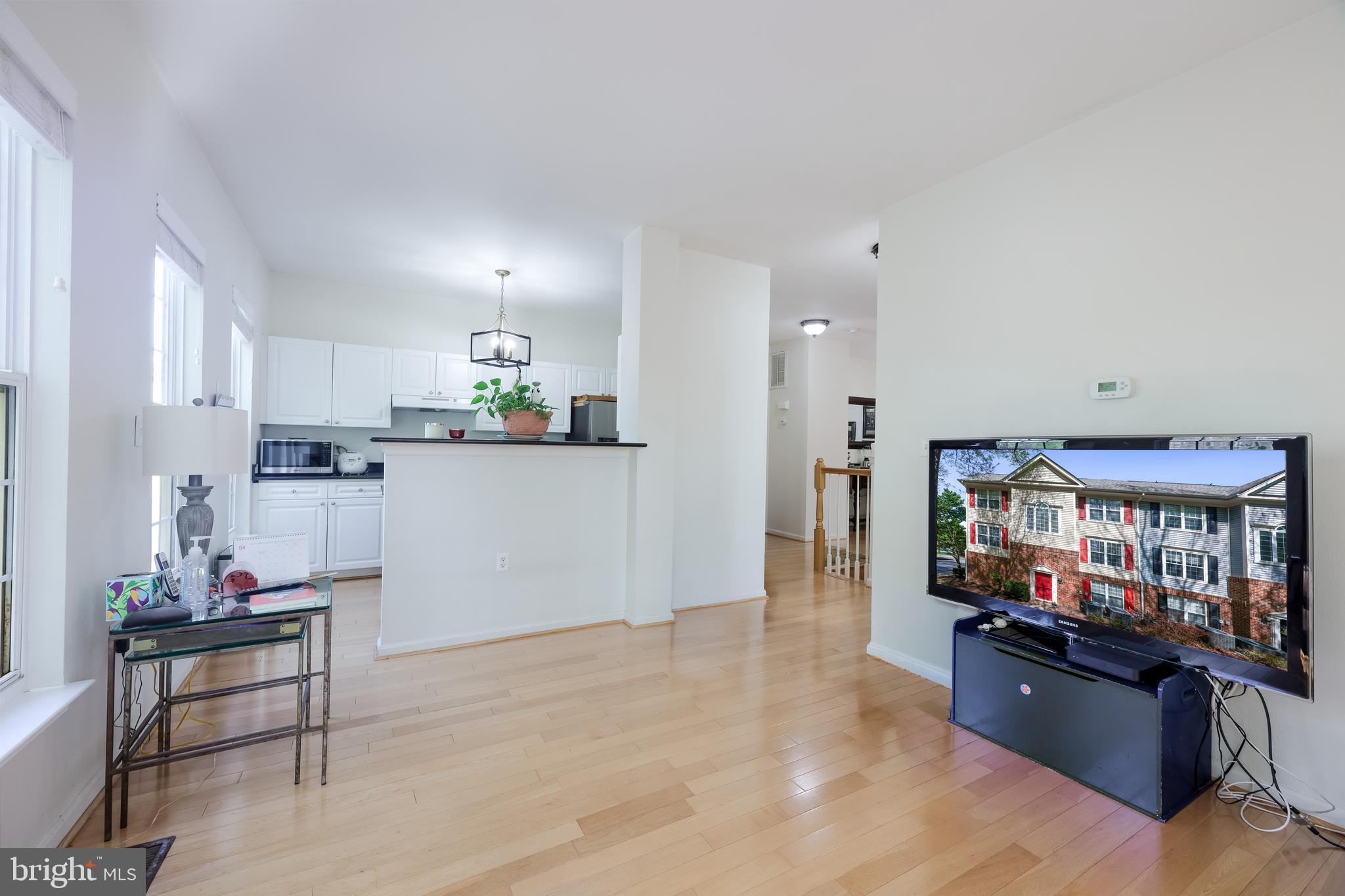 HIGH POINTE AT JEFFERSON - Residential