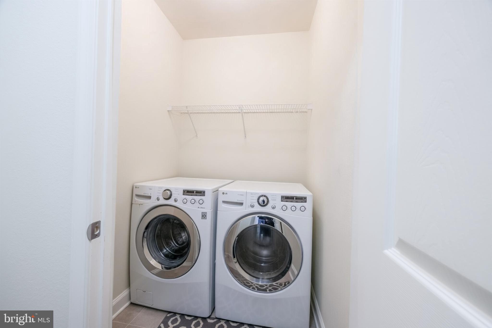 HIGH POINTE AT JEFFERSON - Residential