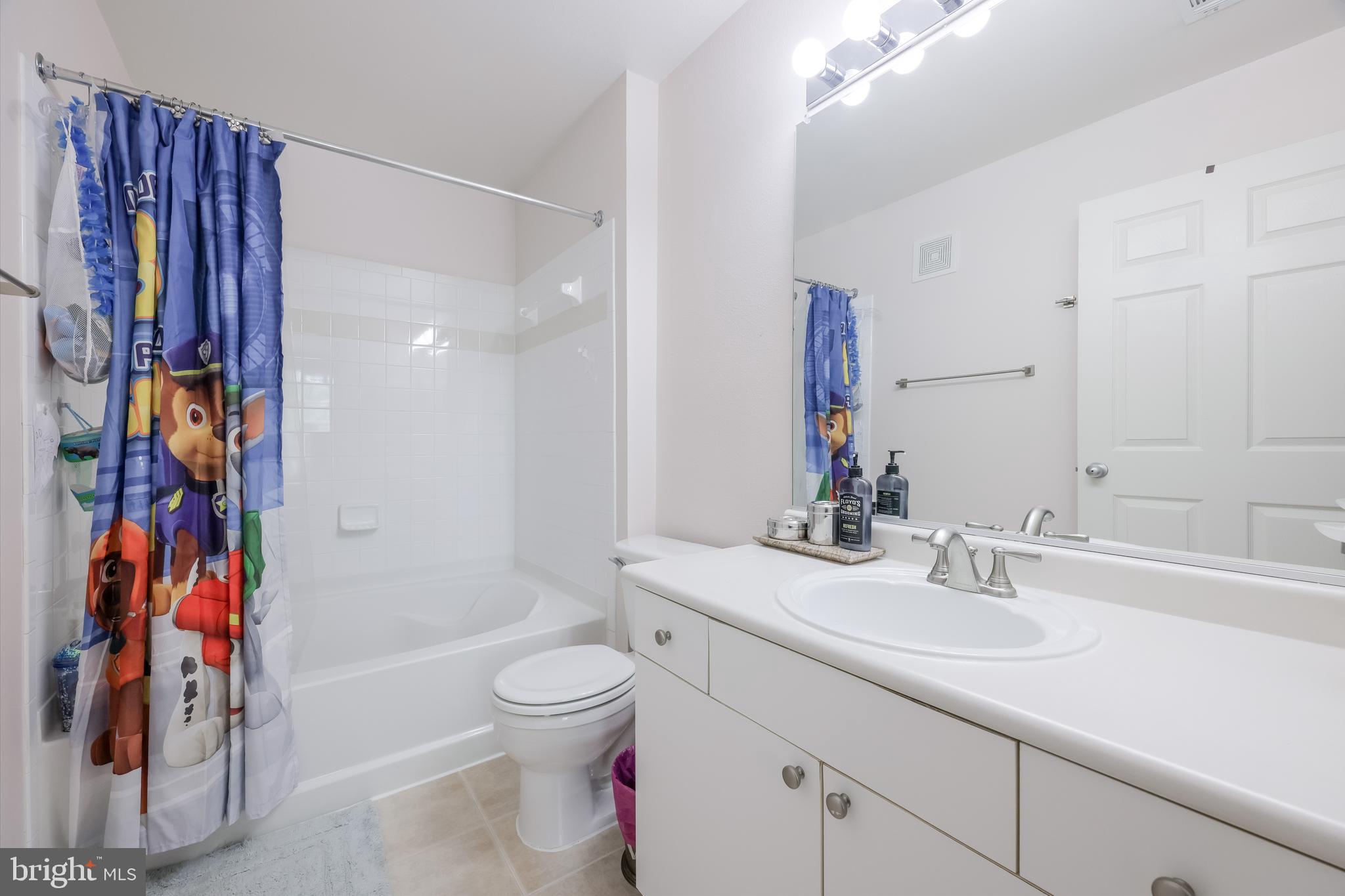 HIGH POINTE AT JEFFERSON - Residential