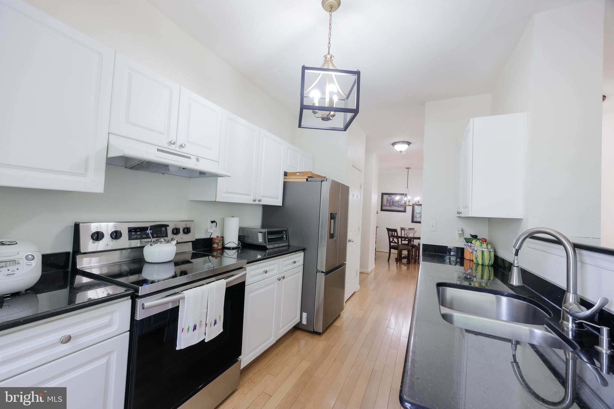 HIGH POINTE AT JEFFERSON - Residential