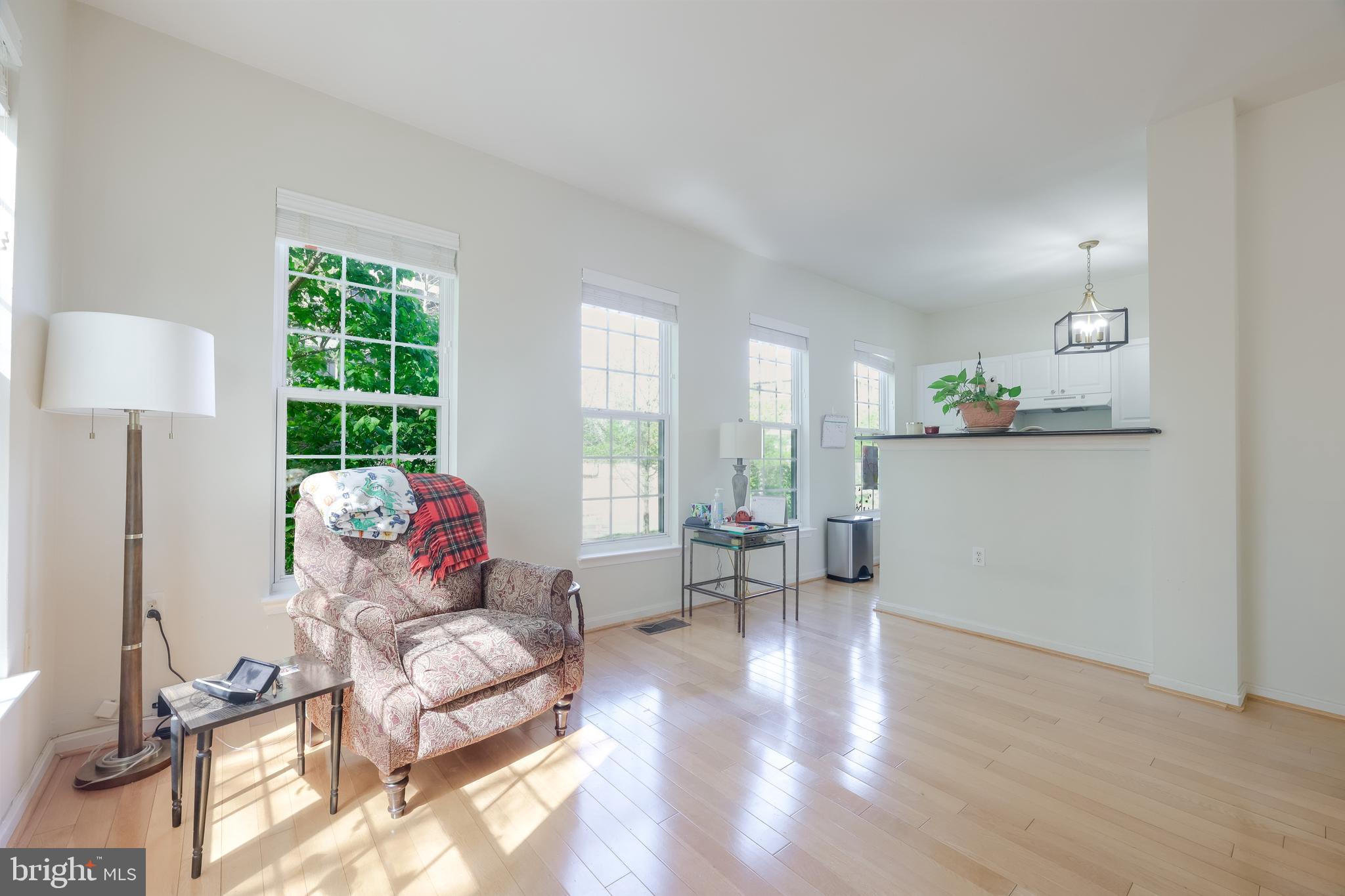 HIGH POINTE AT JEFFERSON - Residential