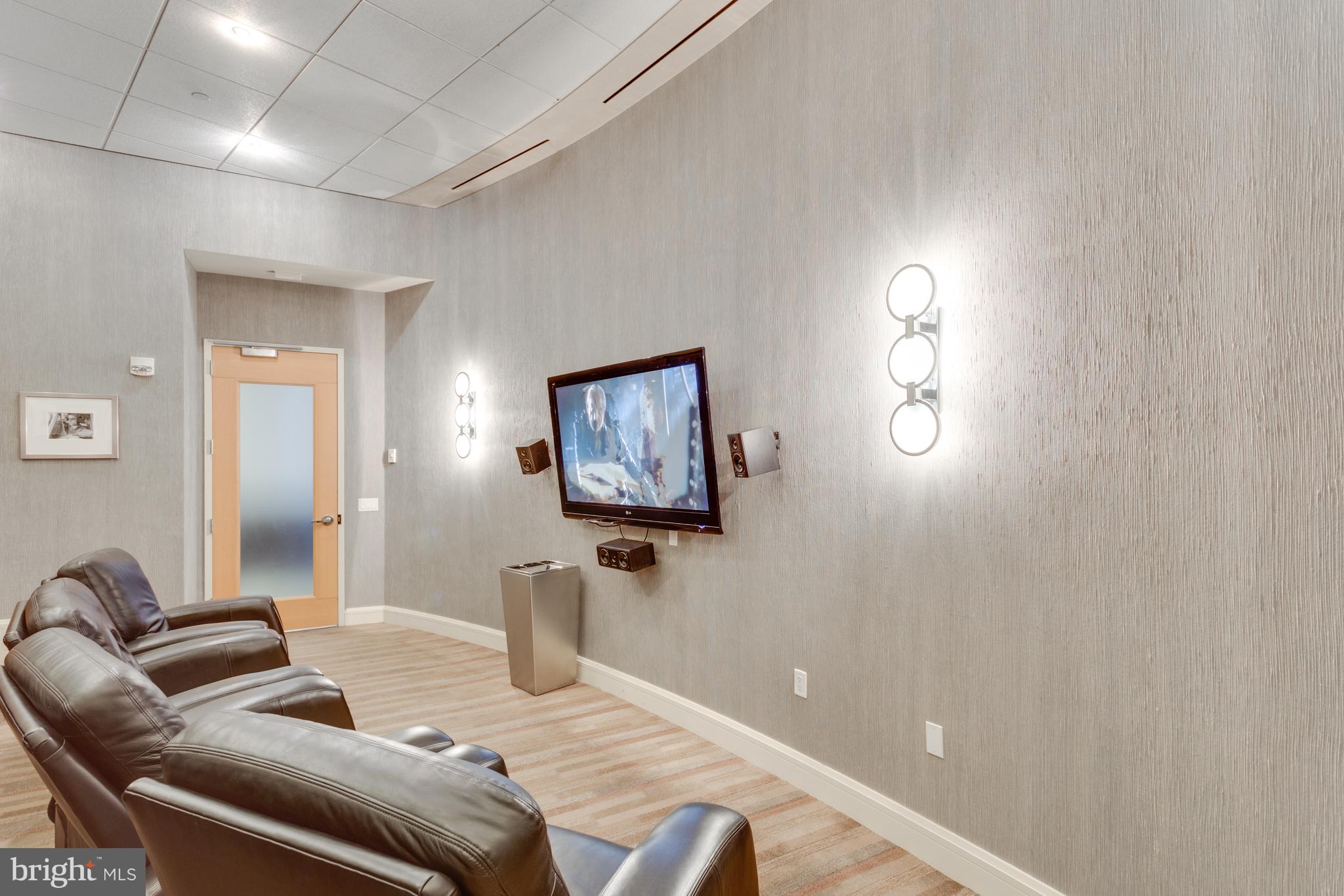 ROSSLYN - Residential