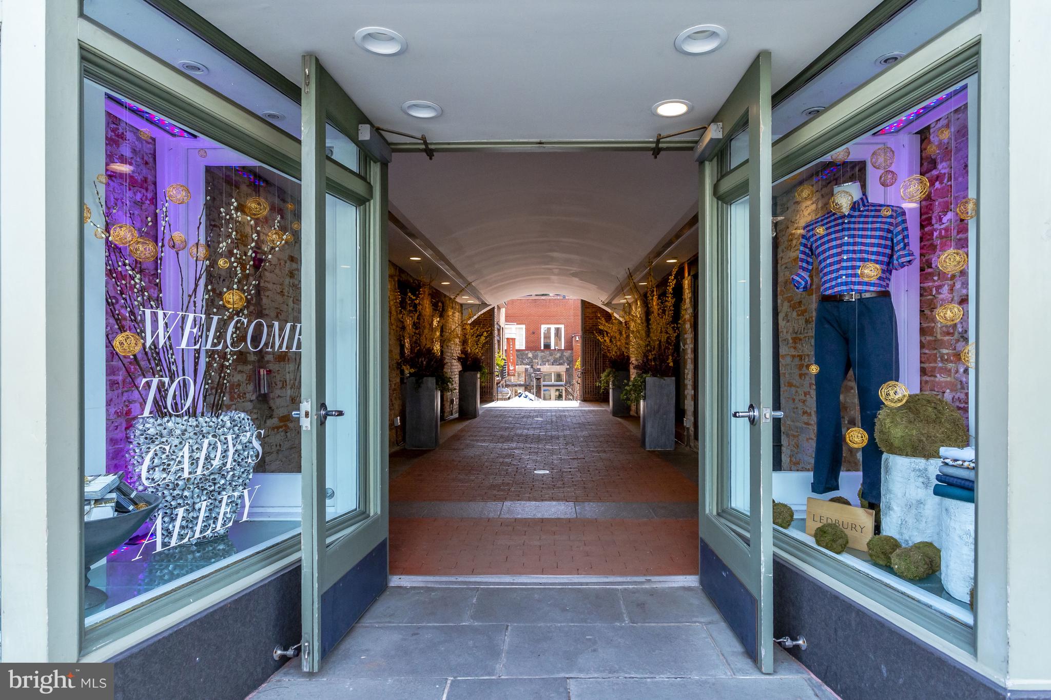 ROSSLYN - Residential