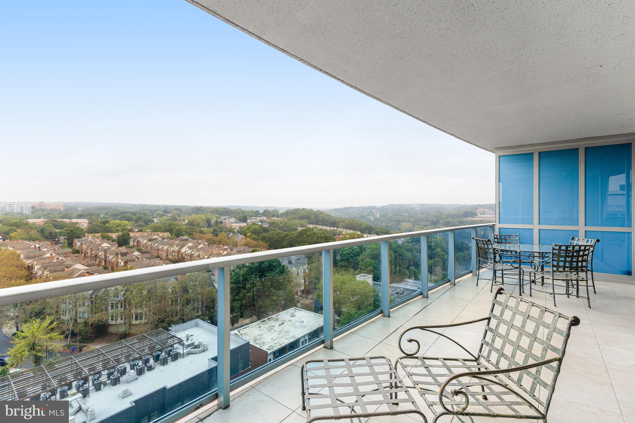 ROSSLYN - Residential