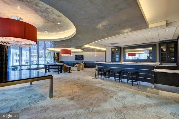 ROSSLYN - Residential