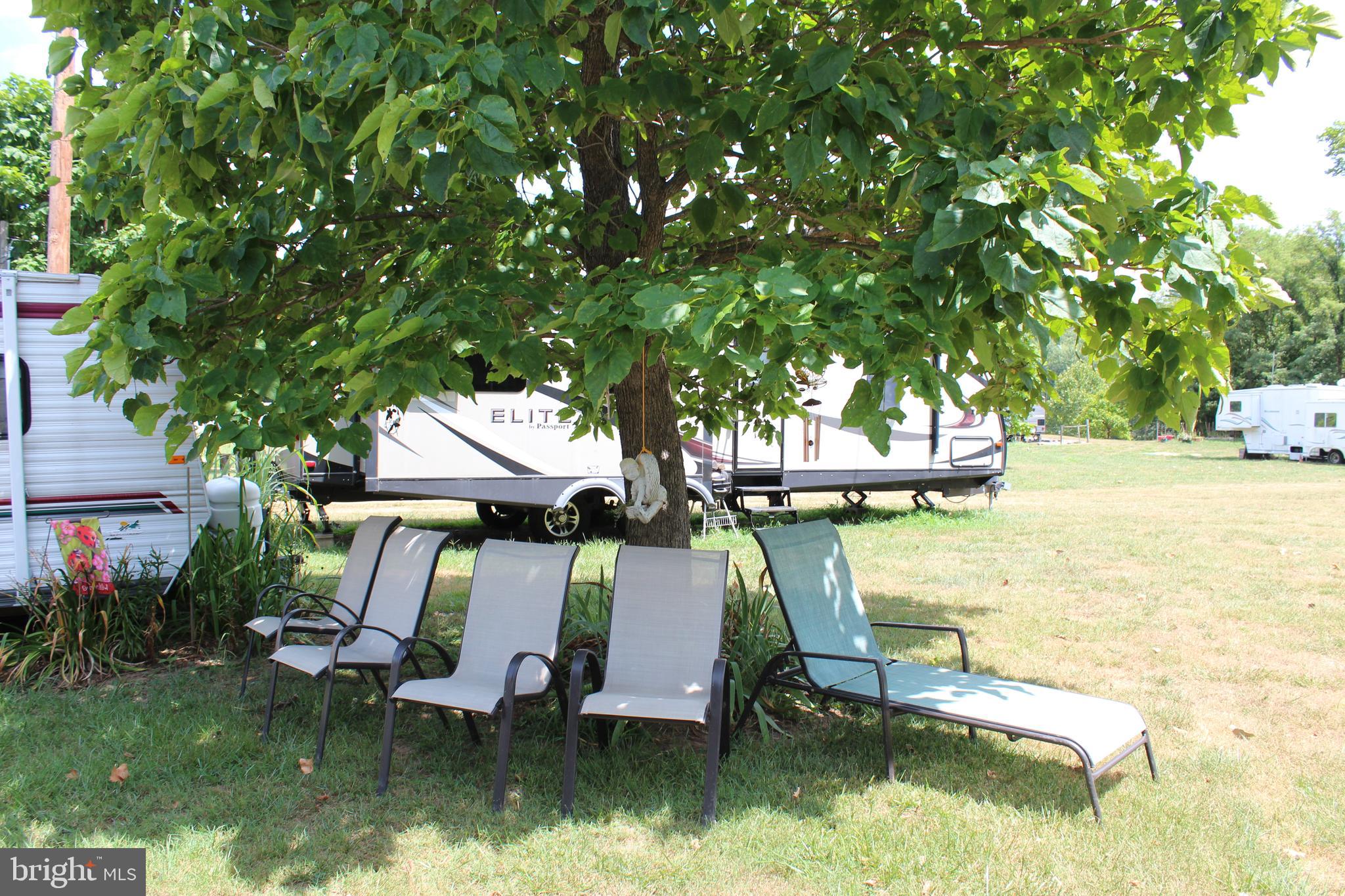 WHITSONS POINT - Land