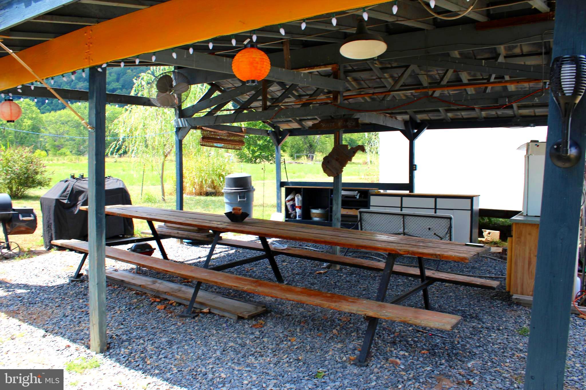 WHITSONS POINT - Land