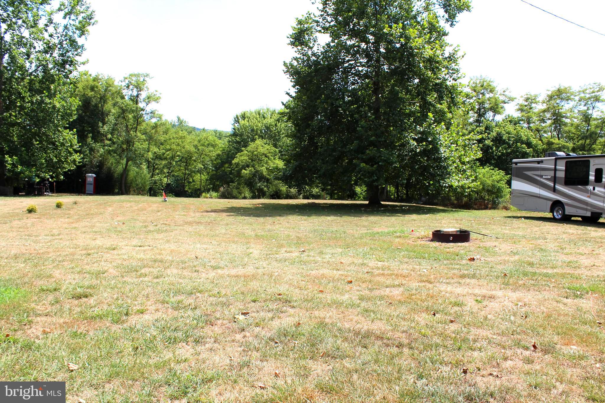 WHITSONS POINT - Land