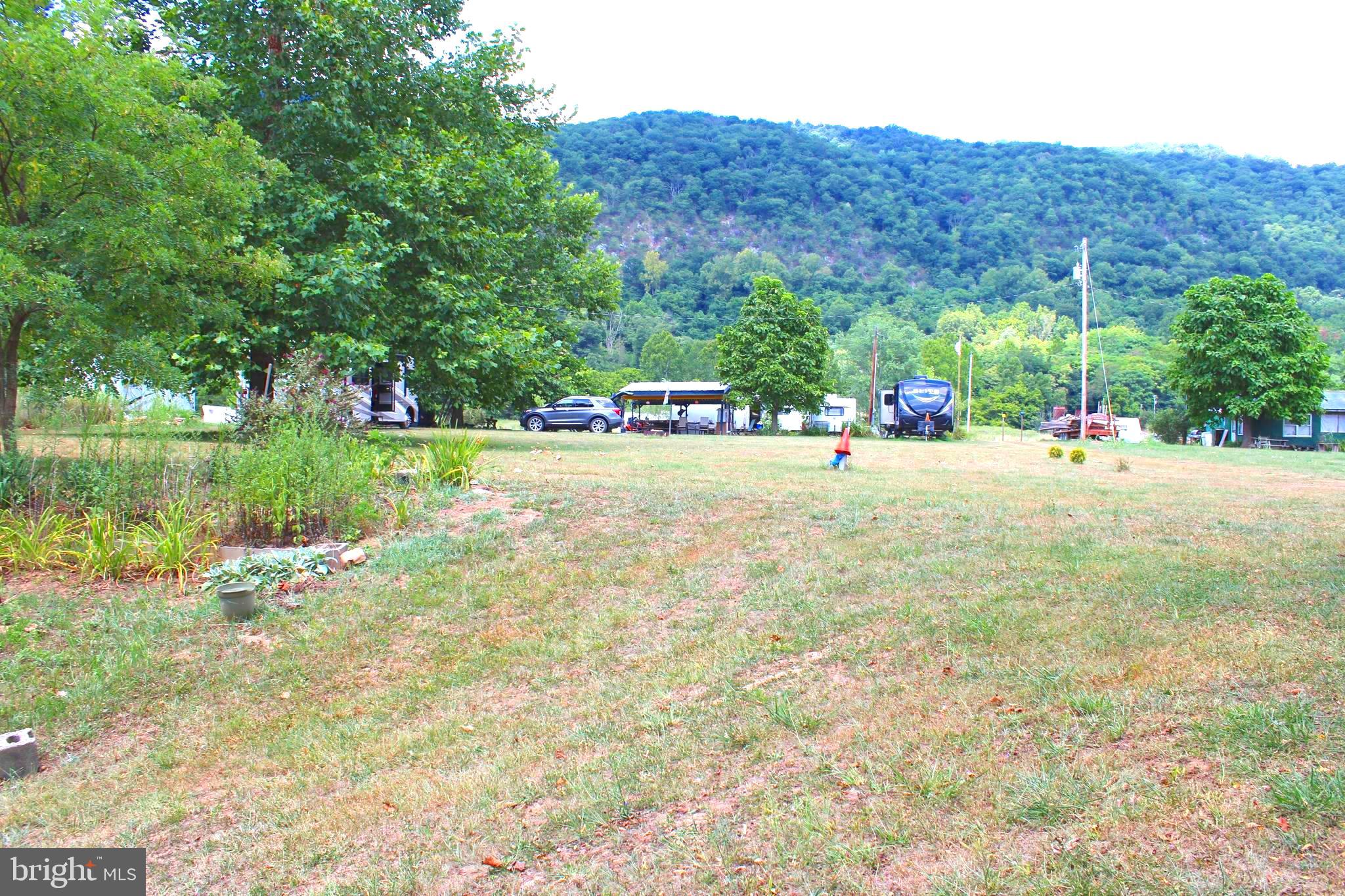 WHITSONS POINT - Land