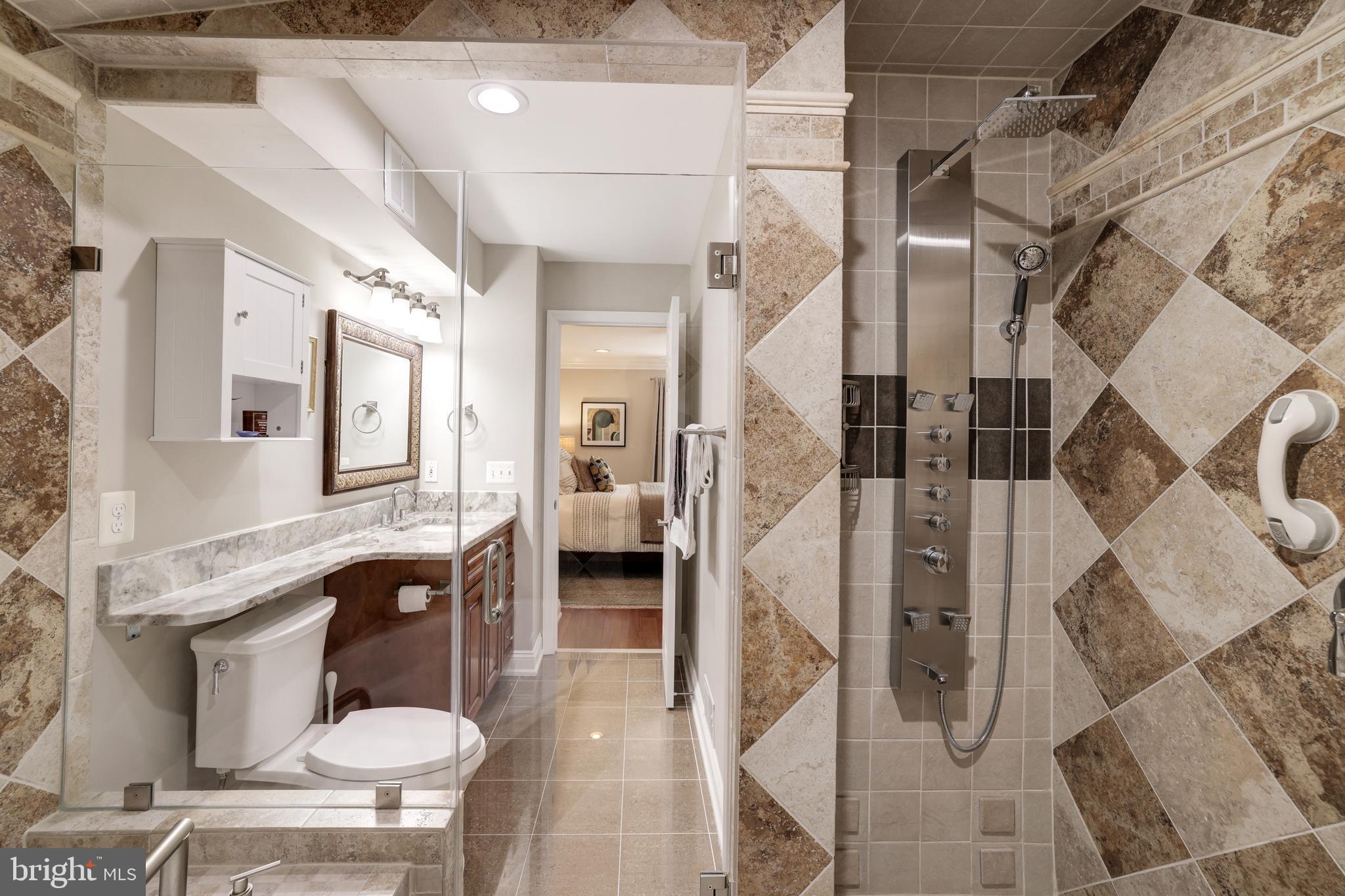 WEST MARKET - Residential