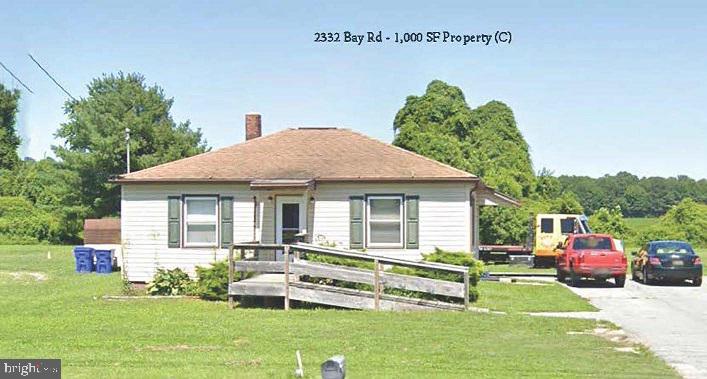 2306, 2318 & 2332 E BAY ROAD