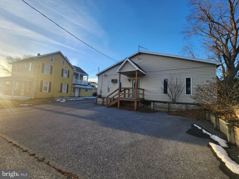 1172 MOUNT JOY ROAD MANHEIM PA 17545