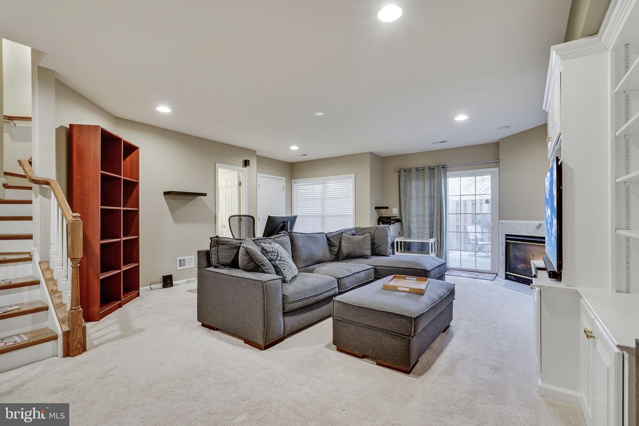 ASPEN HILL - Residential