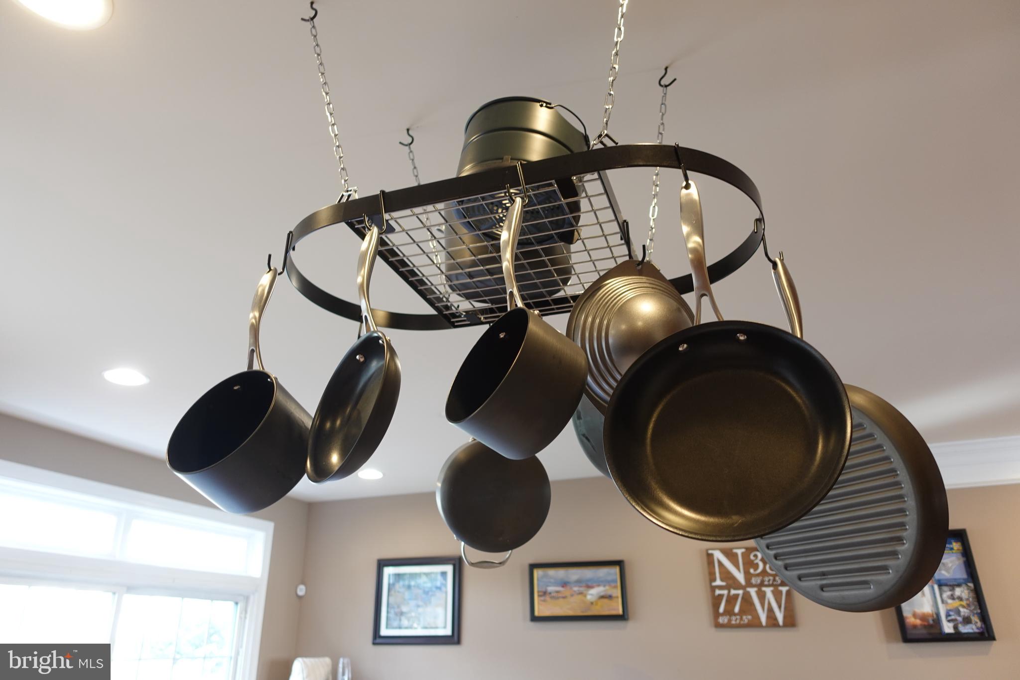 ASPEN HILL - Residential