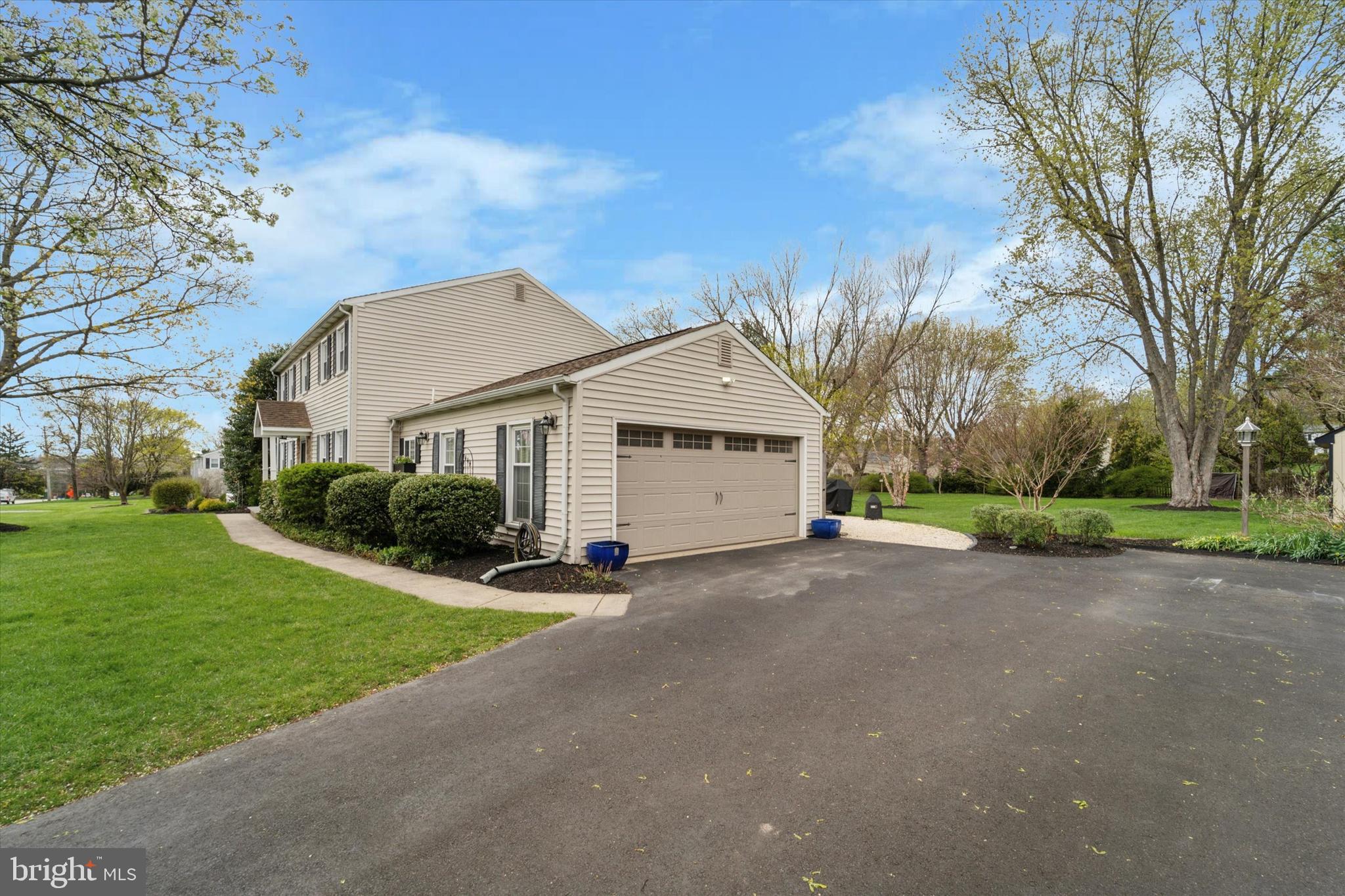 FORT WASHINGTON - Residential