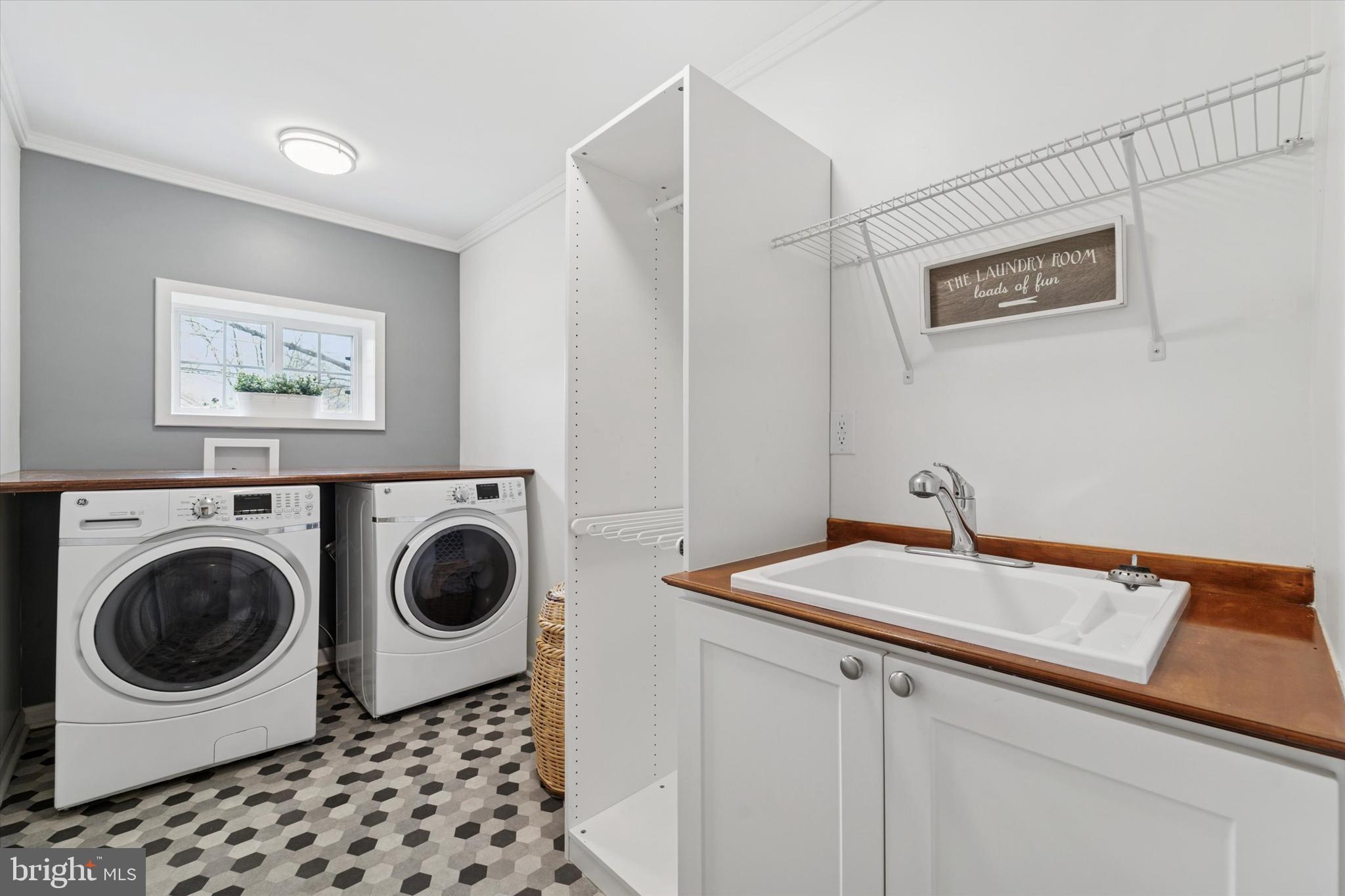 FORT WASHINGTON - Residential