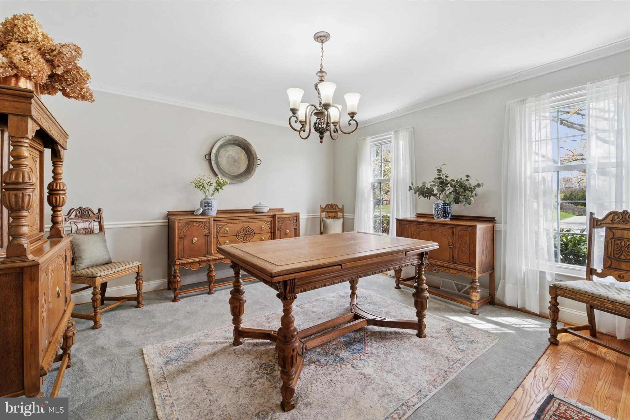 FORT WASHINGTON - Residential