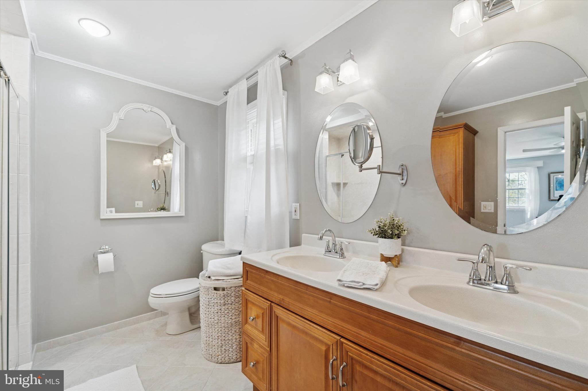 FORT WASHINGTON - Residential