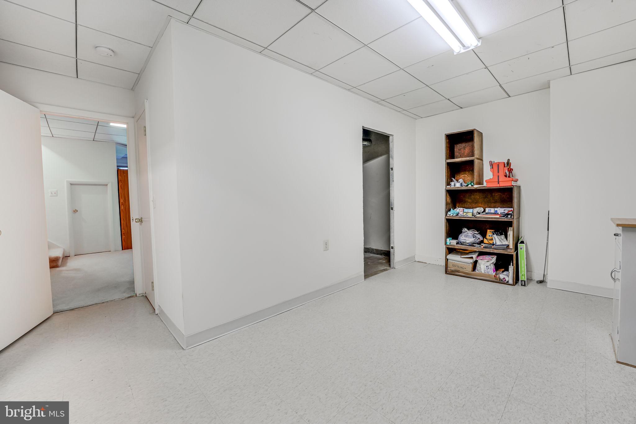 KINGS PARK WEST - Residential