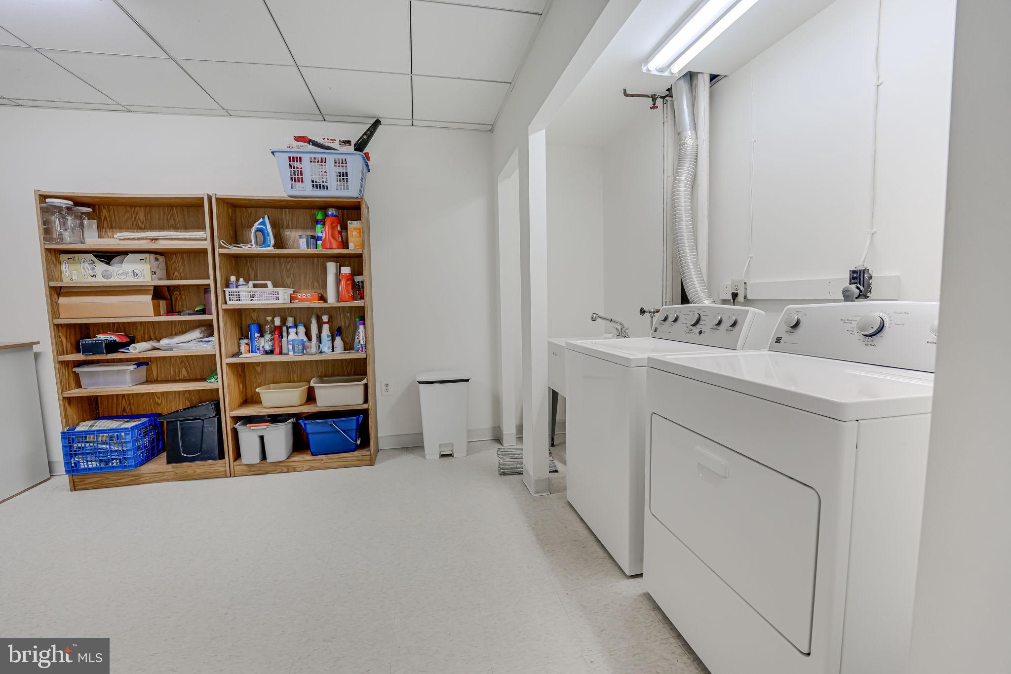 KINGS PARK WEST - Residential