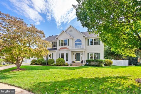 Photo of 364 Equestrian Road, WARRENTON, VA 20186 (MLS # VAFQ2018204) Photo of 364 Equestrian Road, WARRENTON, VA 20186 (MLS # VAFQ2018204)
