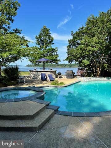 SWAN CREEK CLUB - Residential