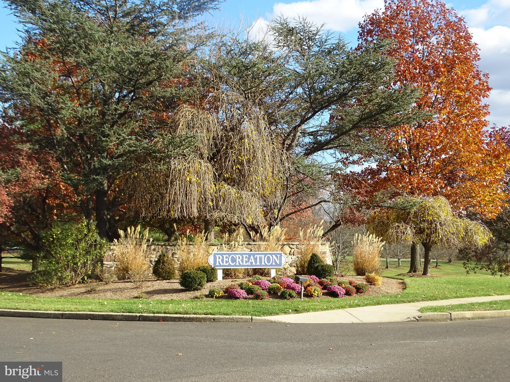 SOCIETY PL - Residential Lease