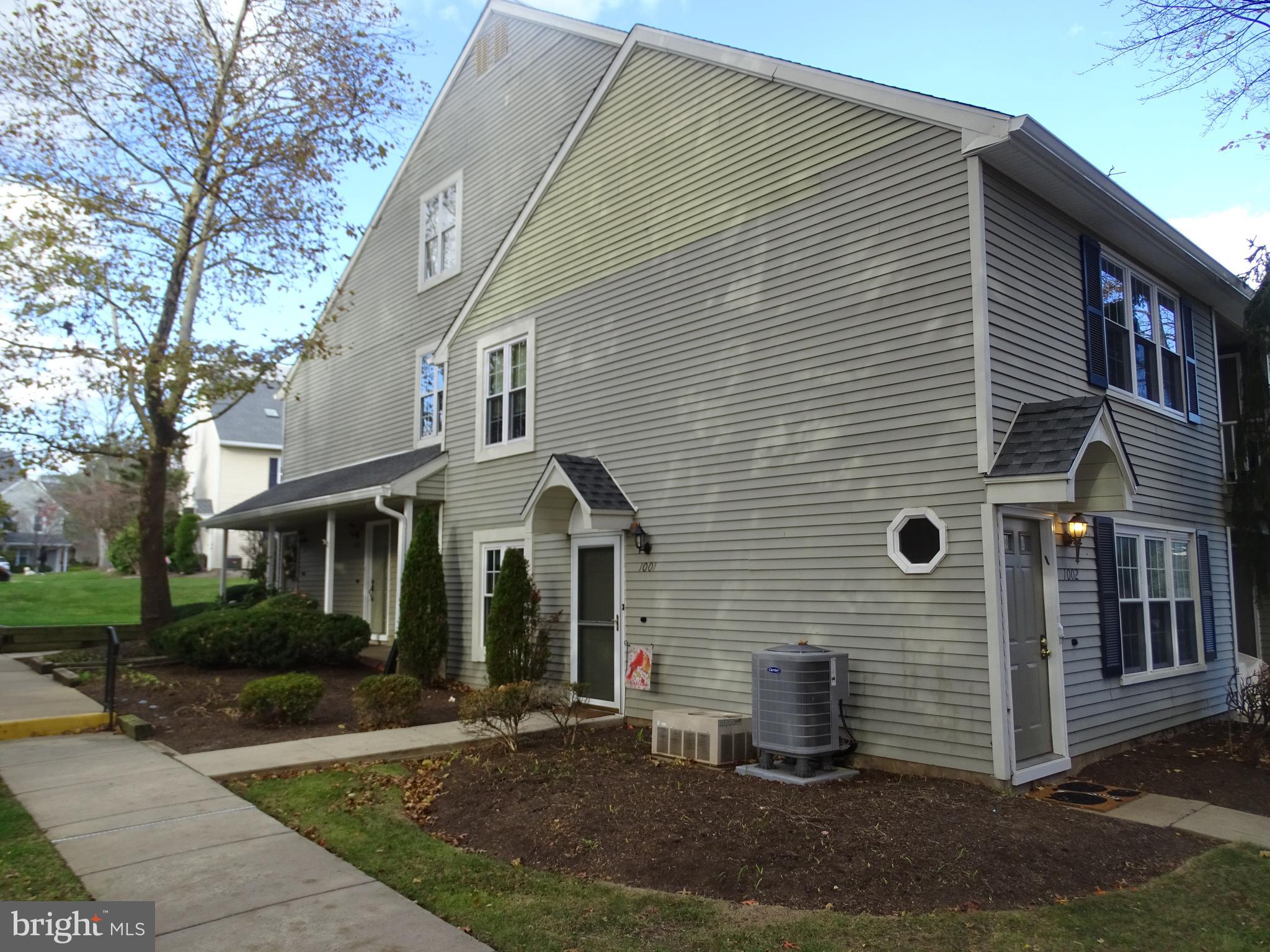 SOCIETY PL - Residential Lease