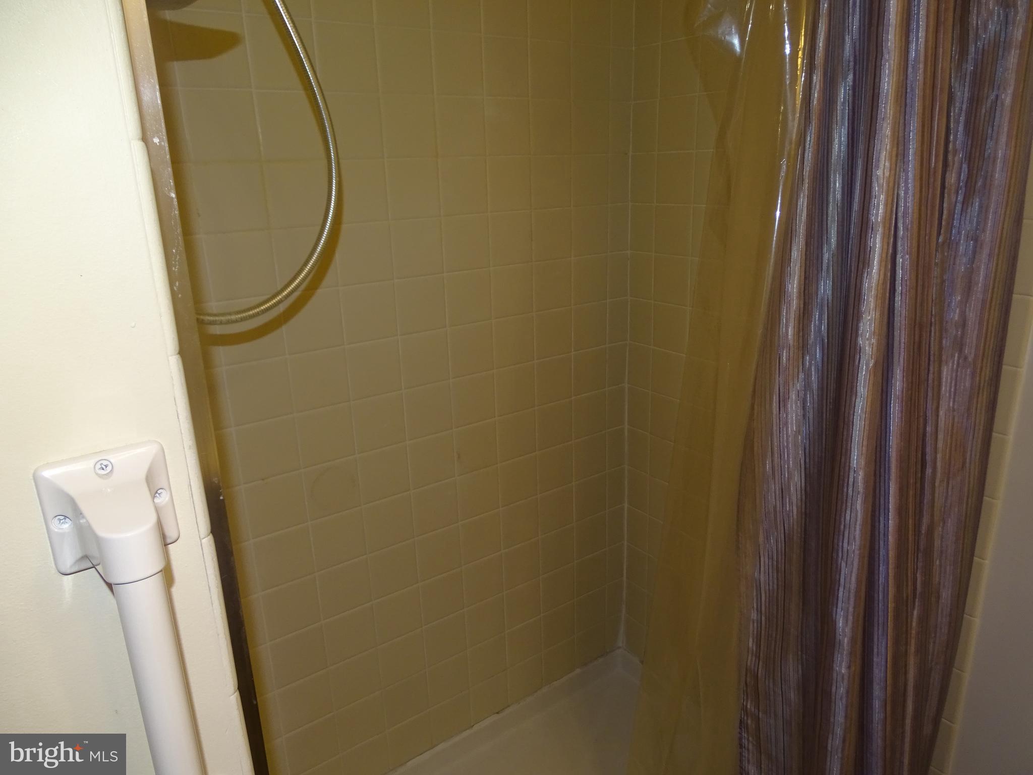 SOCIETY PL - Residential Lease