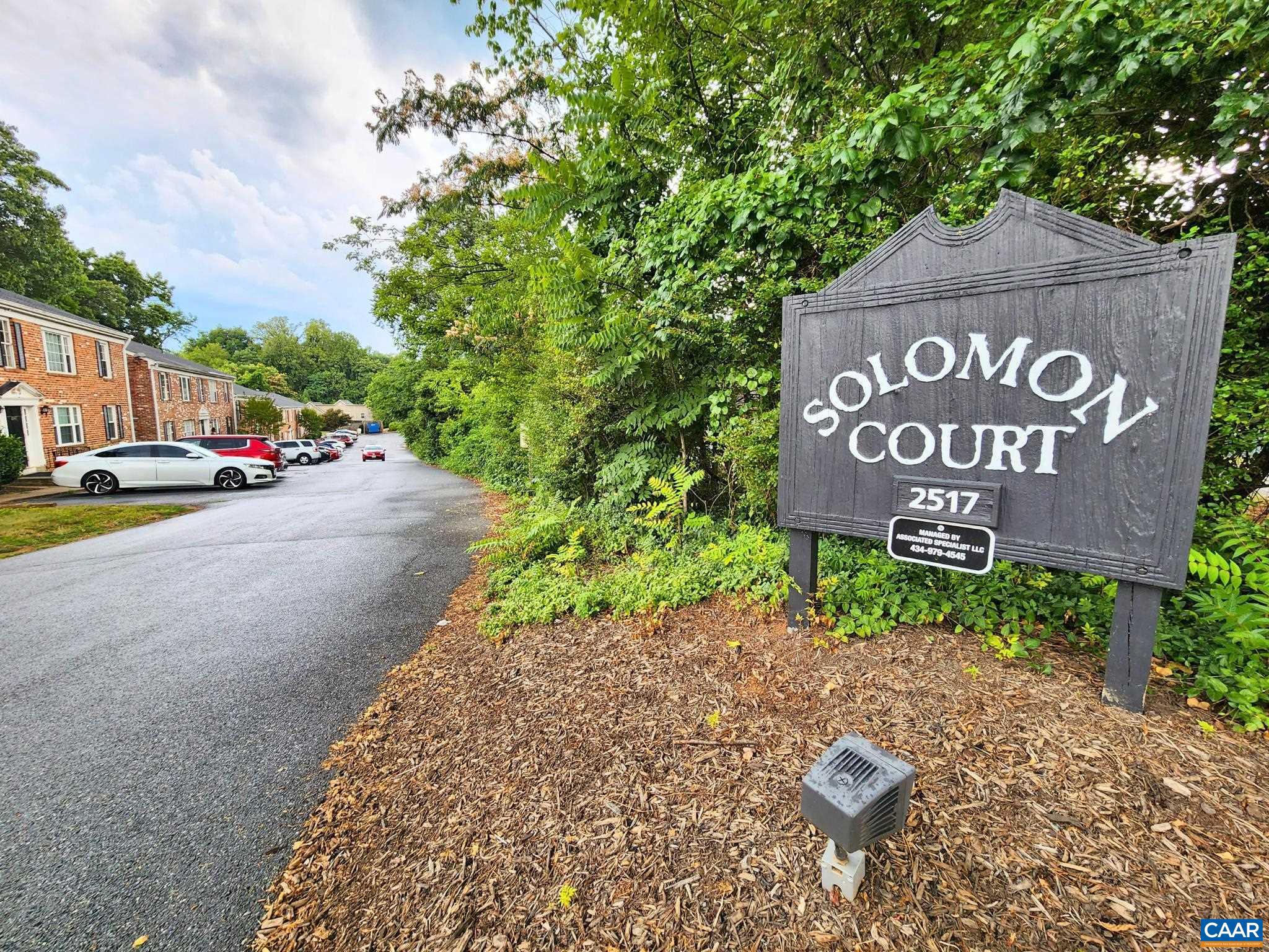 Photo 1 of 12 — 2517 HYDRAULIC RD 76, CHARLOTTESVILLE, VA 22901