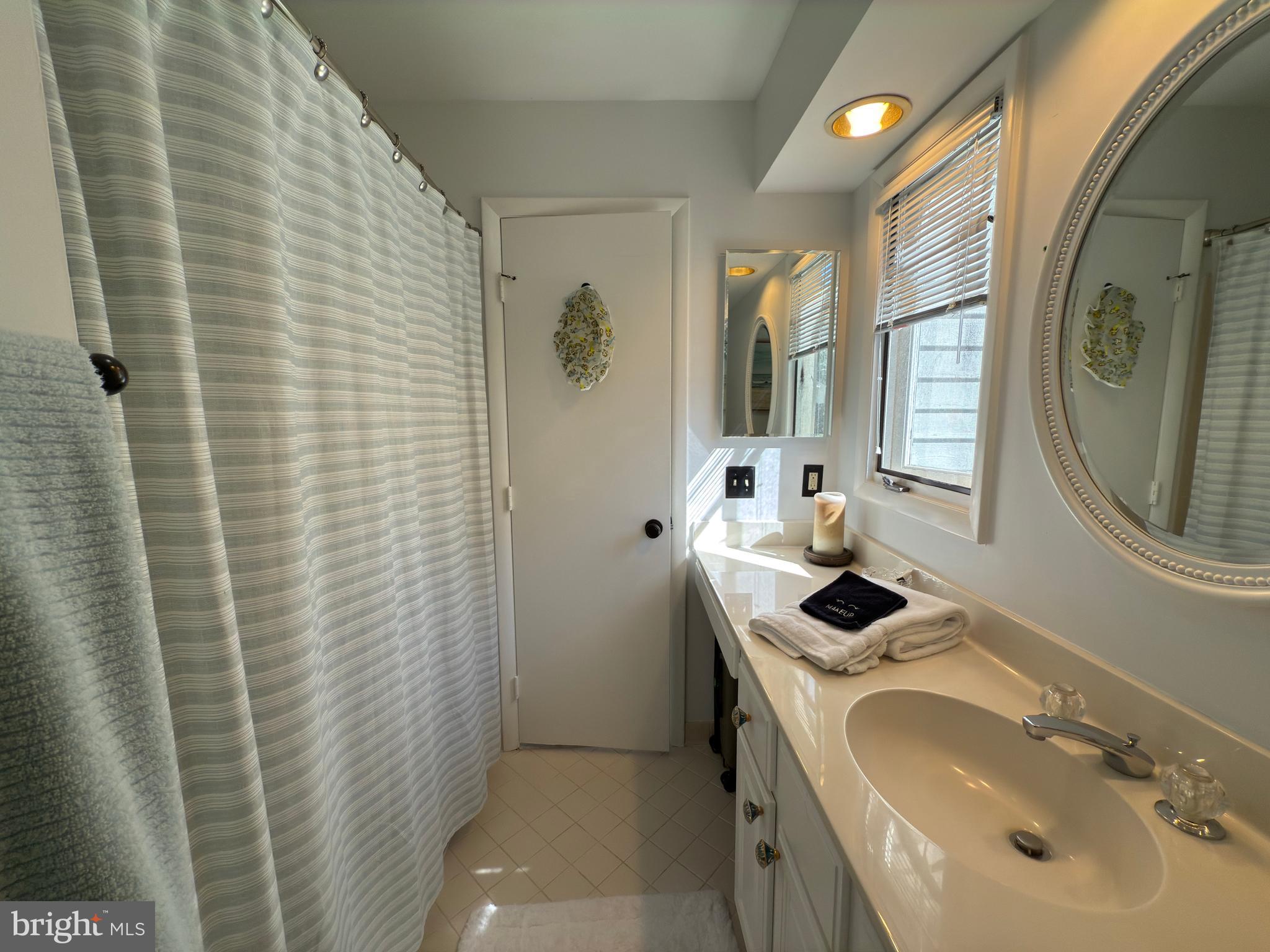 RESTON - Residential Lease