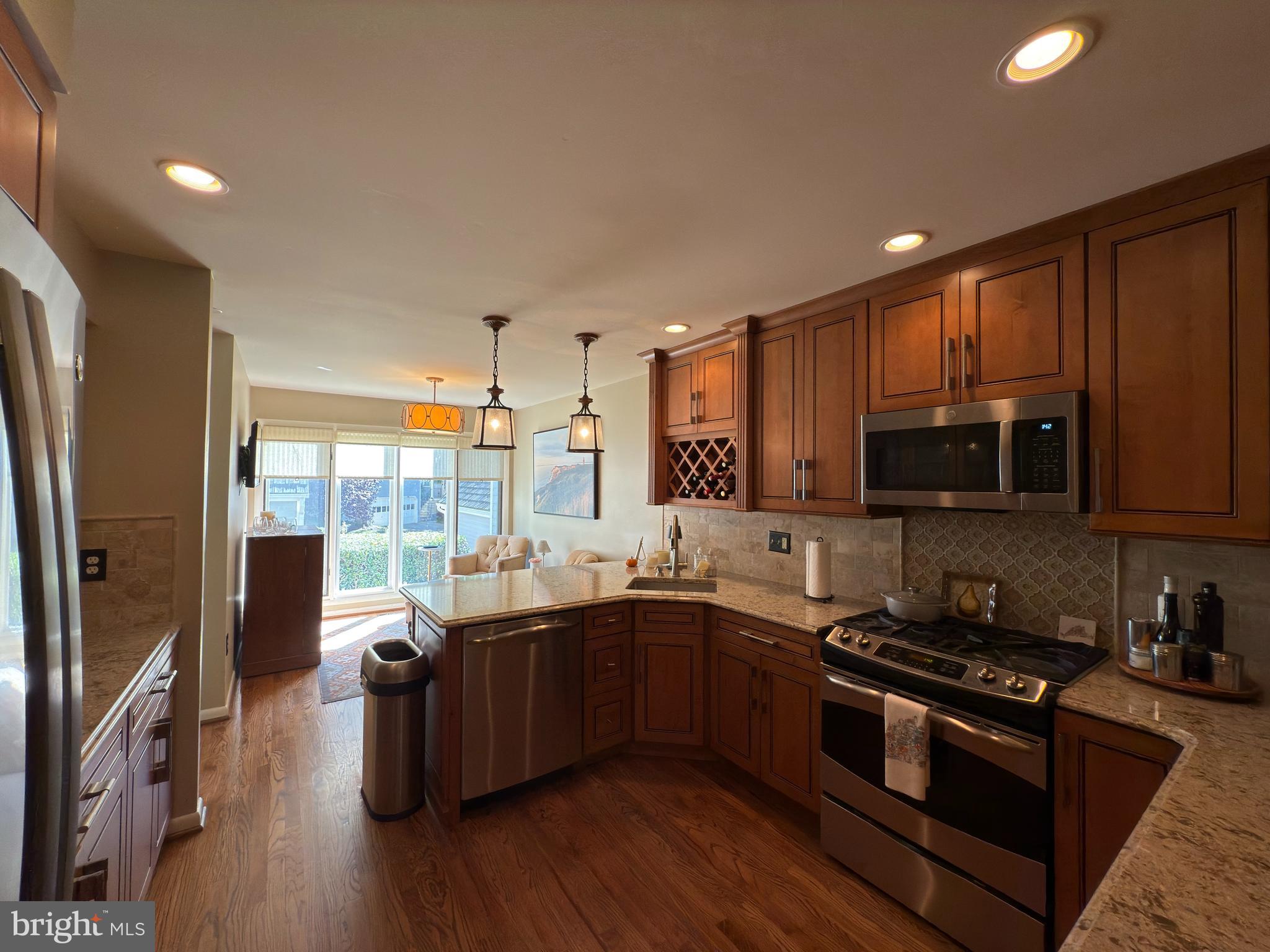 RESTON - Residential Lease