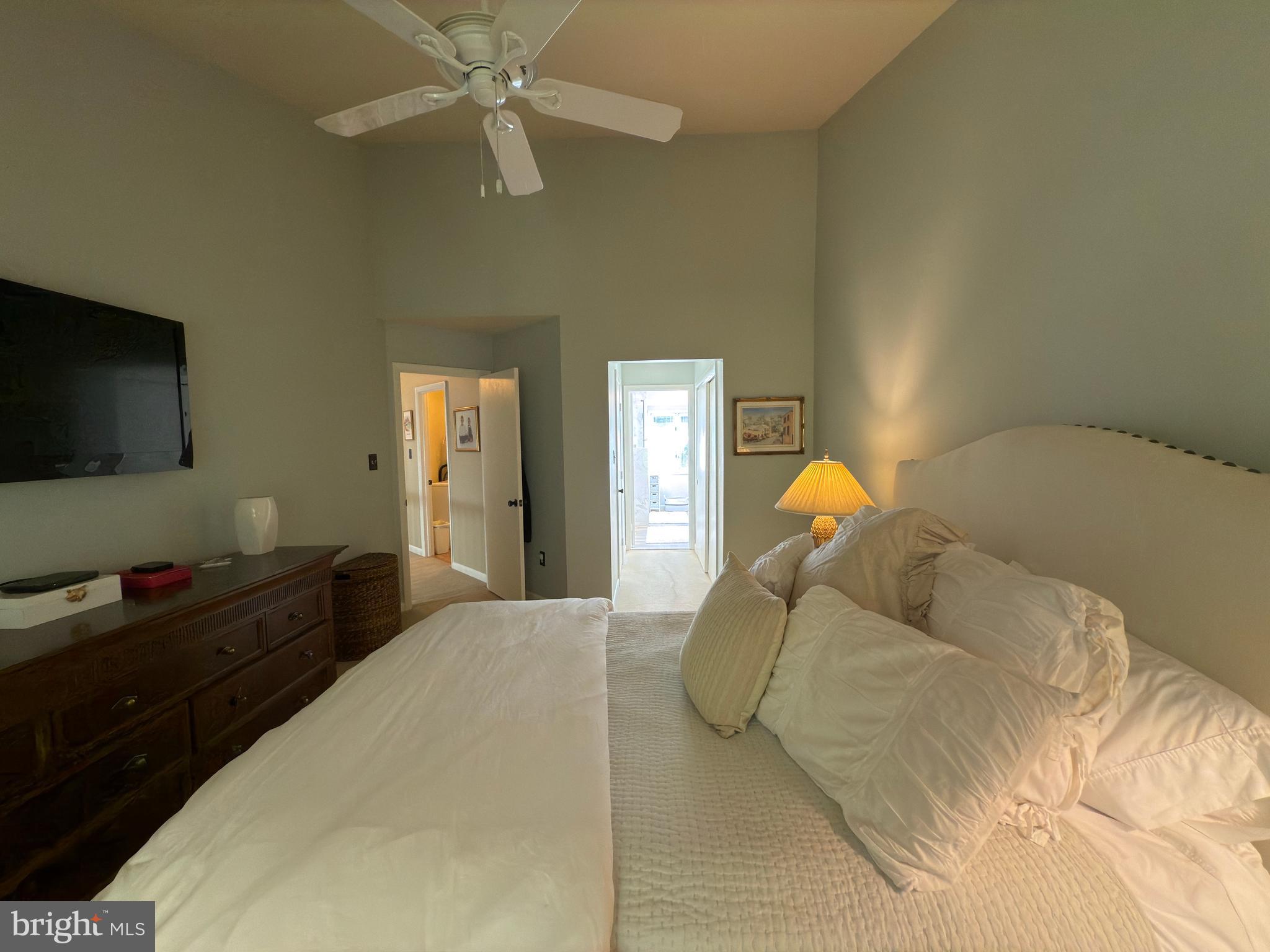 RESTON - Residential Lease