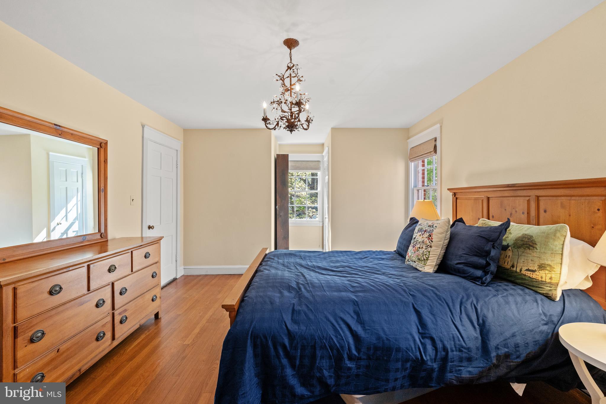 CHEVY CHASE - Residential