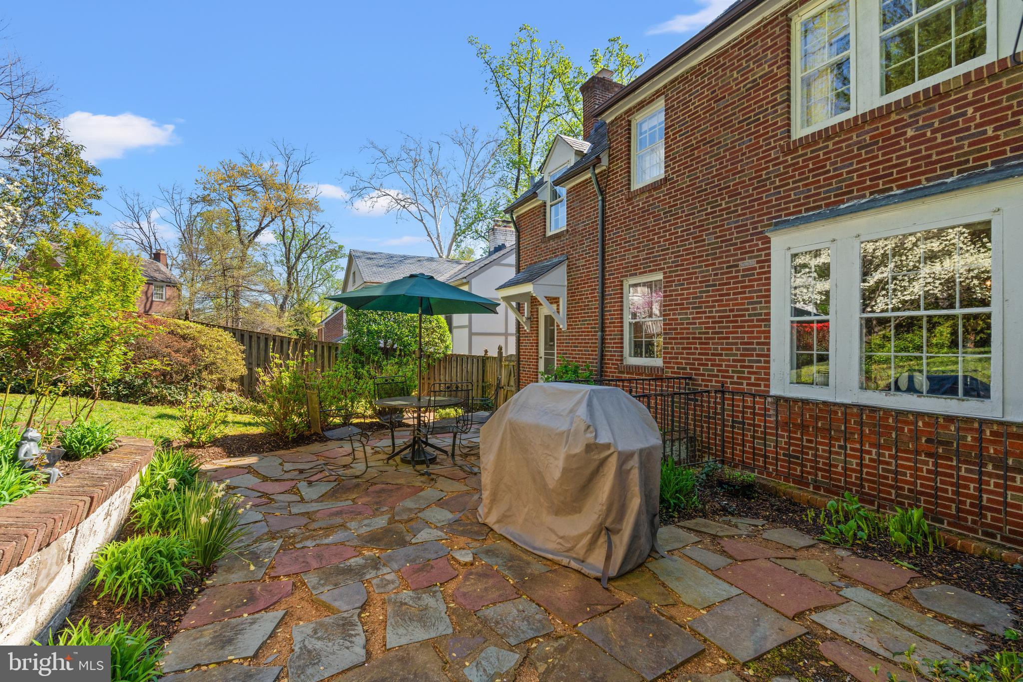 CHEVY CHASE - Residential