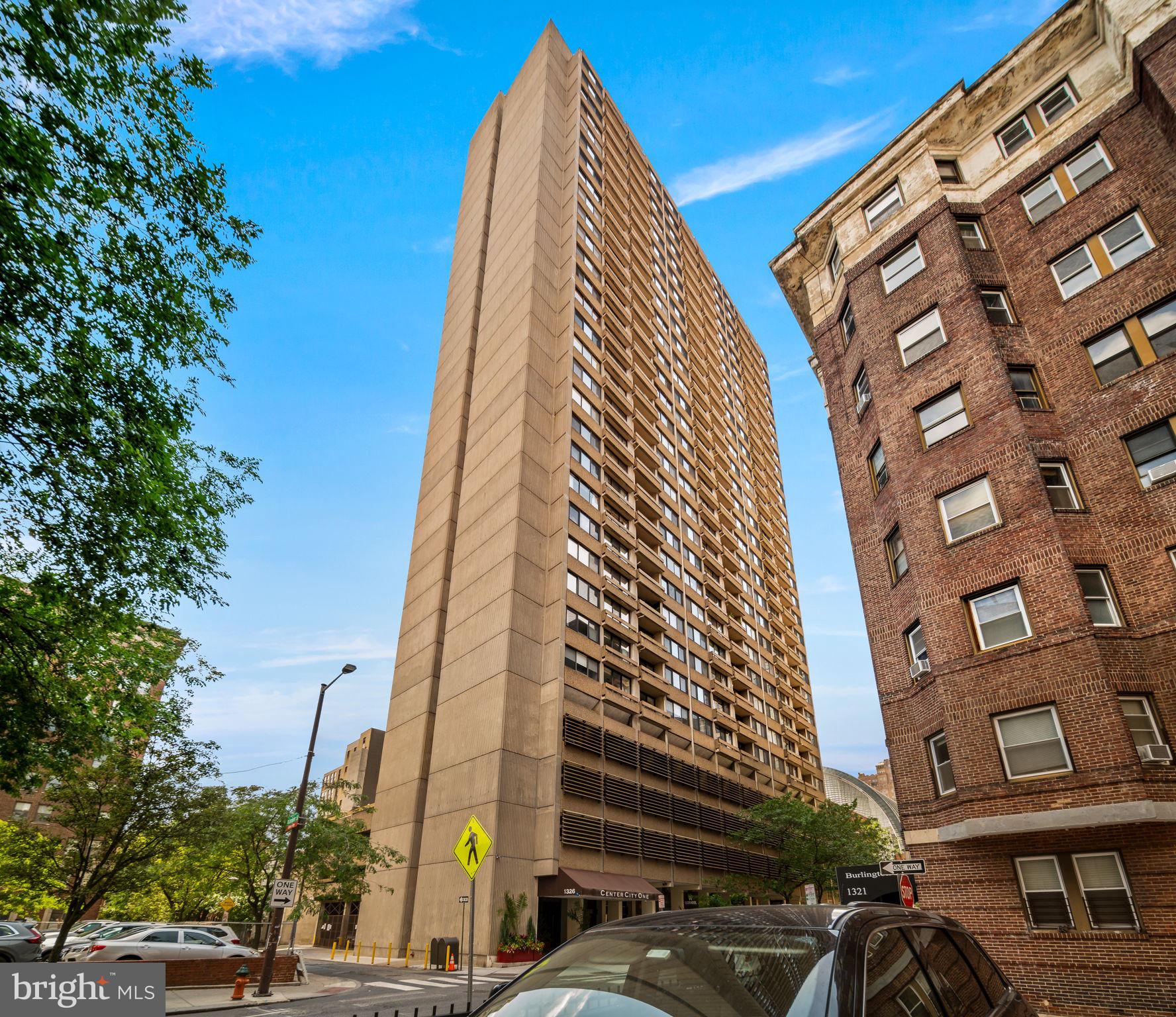 AVENUE OF THE ARTS - Residential