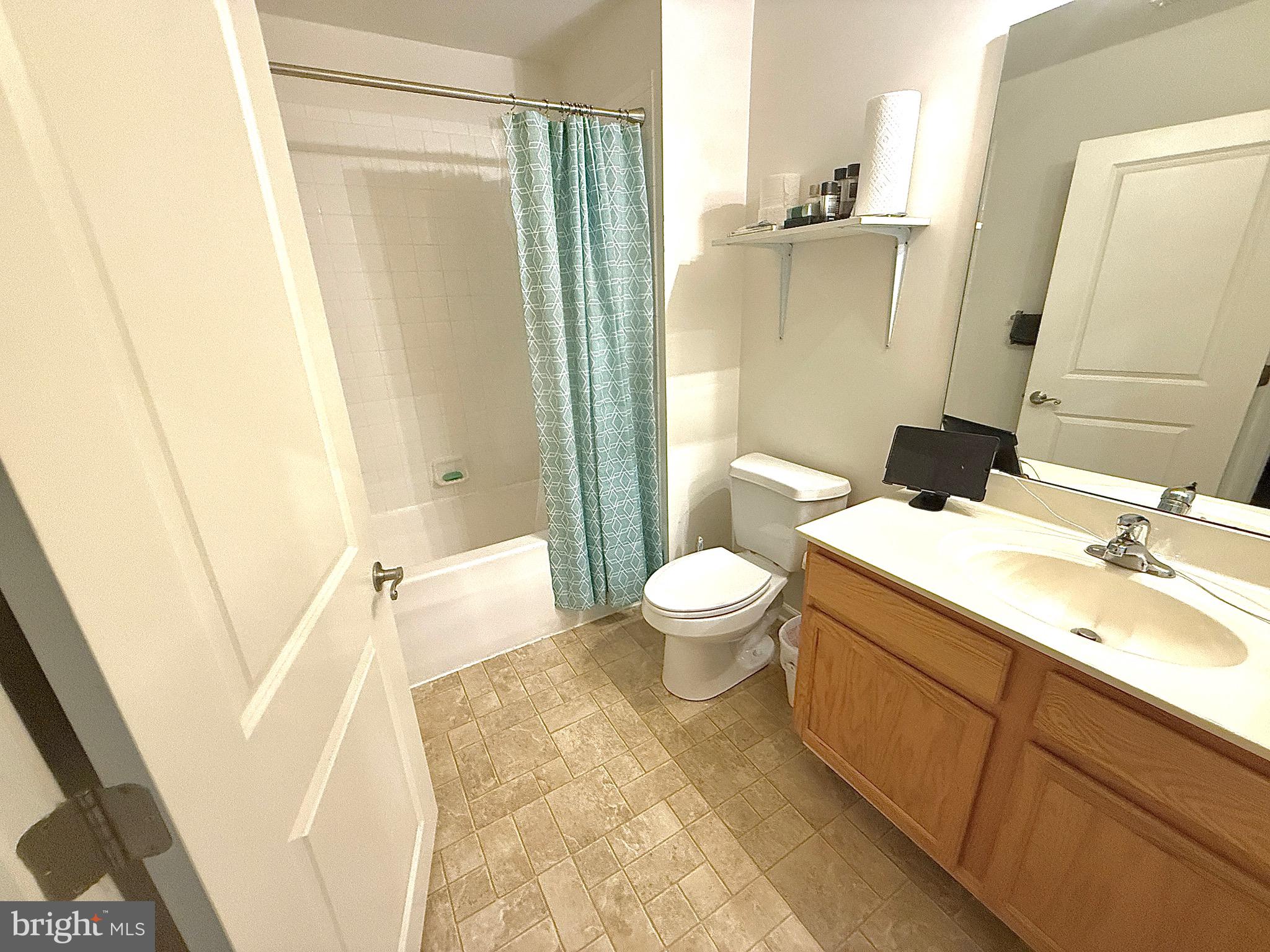 MEADOWSATCHESTNUTRID - Residential