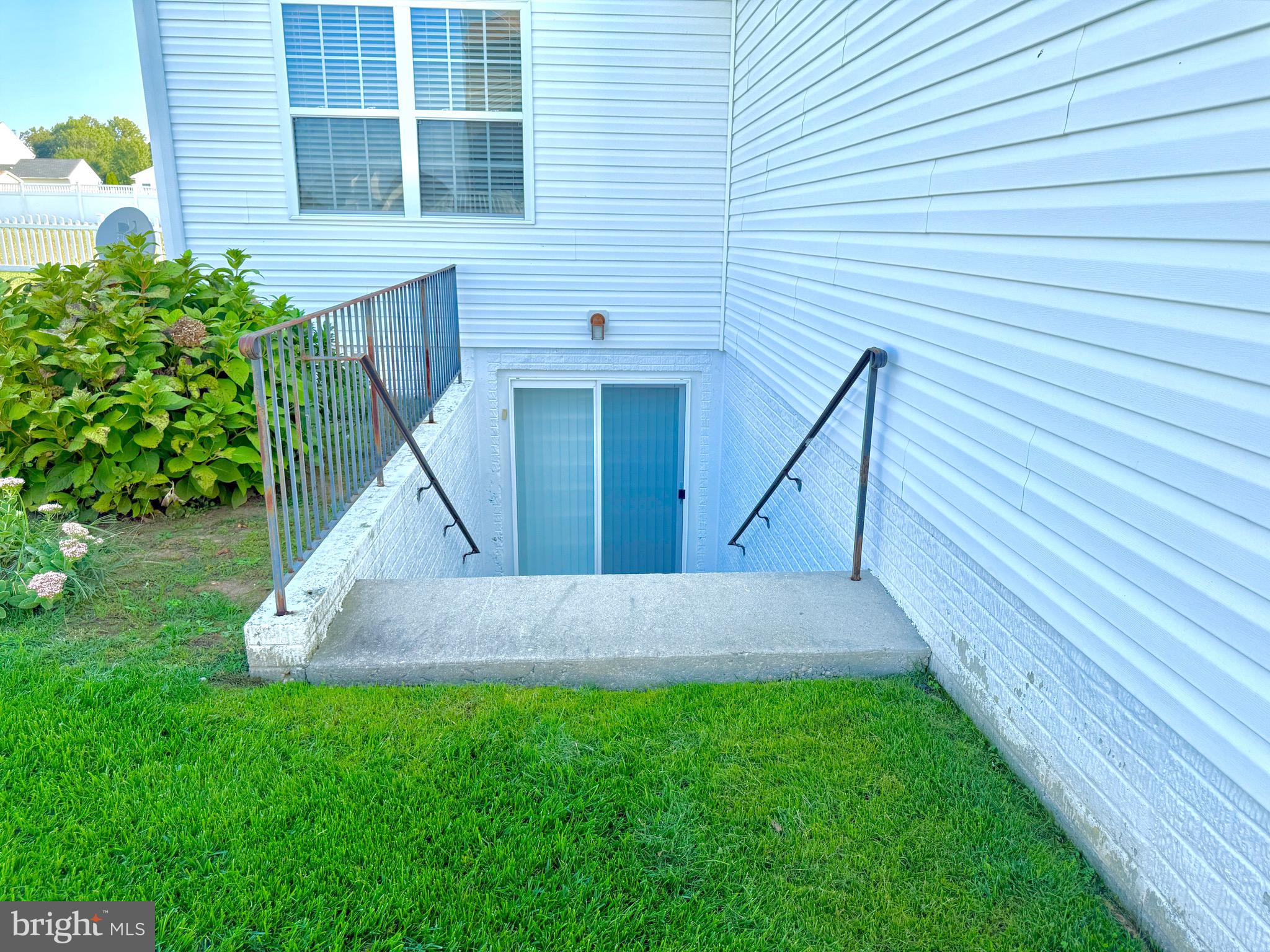 MEADOWSATCHESTNUTRID - Residential