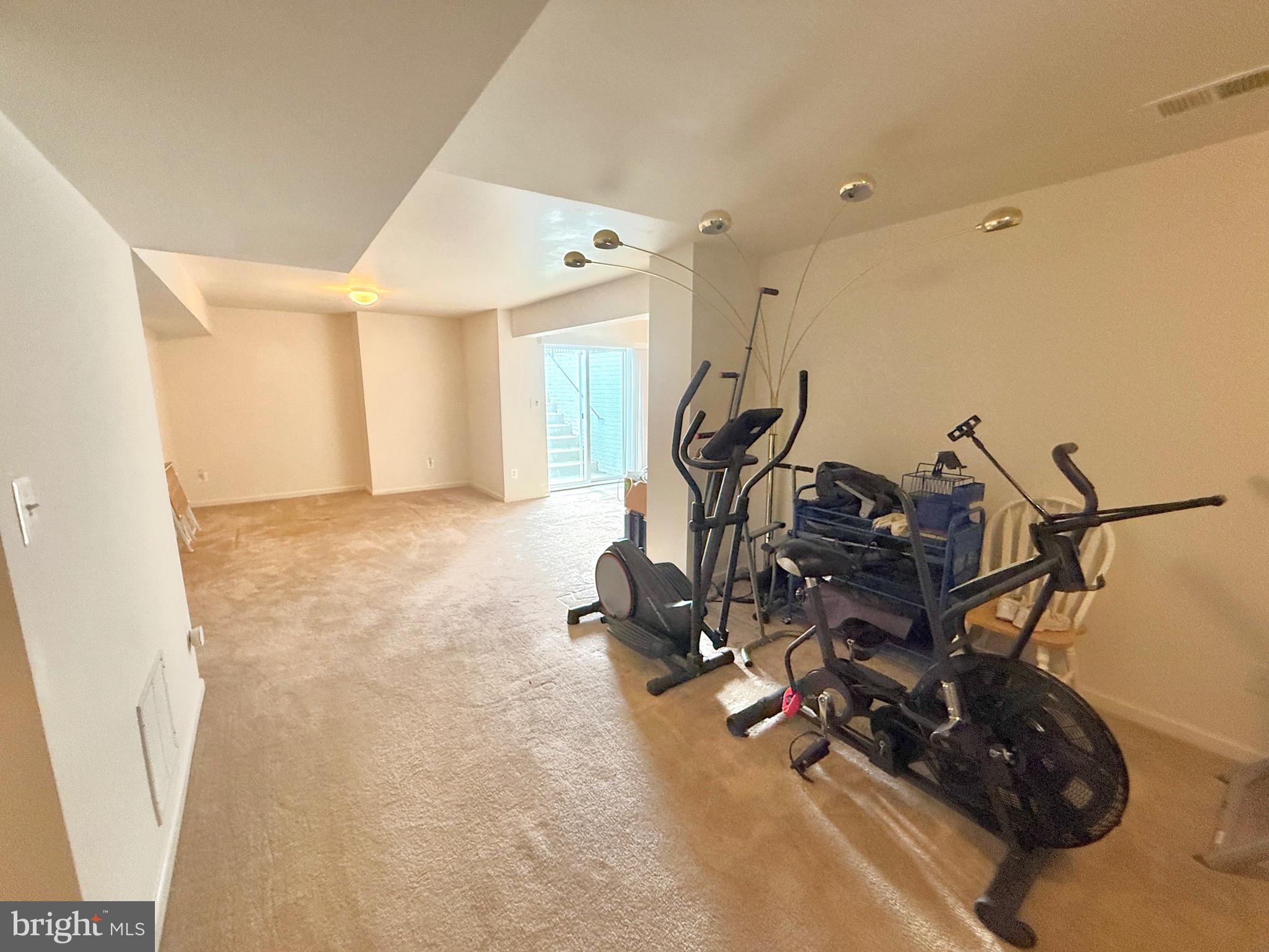 MEADOWSATCHESTNUTRID - Residential