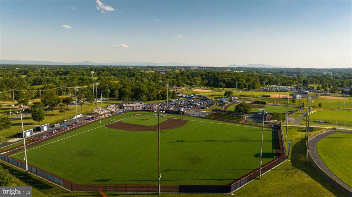 MORLYN HILLS - Residential