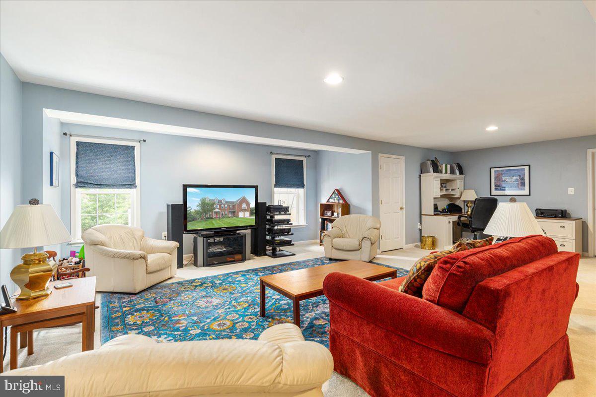 MORLYN HILLS - Residential