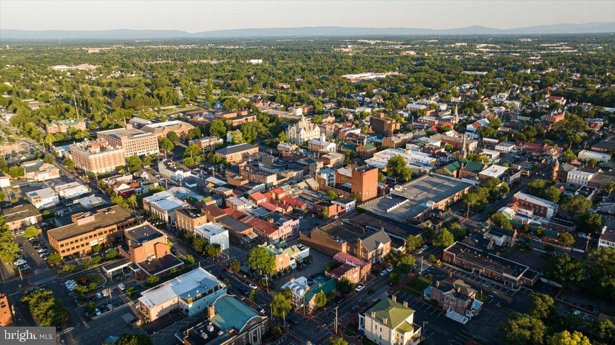 MORLYN HILLS - Residential