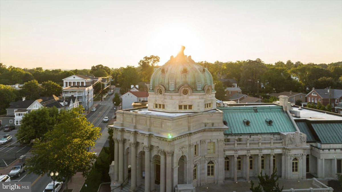 MORLYN HILLS - Residential
