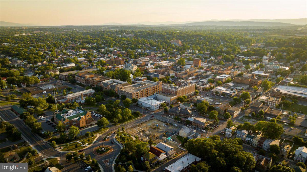 MORLYN HILLS - Residential