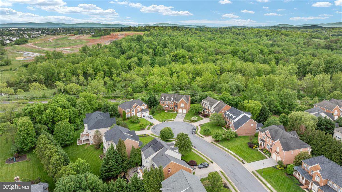 MORLYN HILLS - Residential