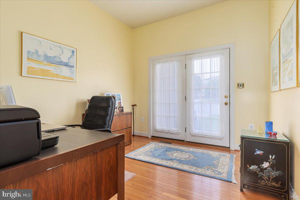 MORLYN HILLS - Residential