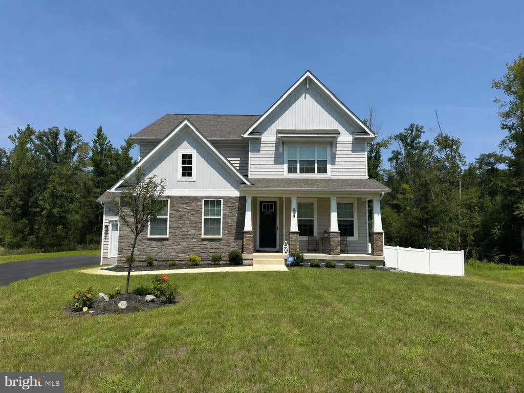 Photo of 808 Long Meadow Drive, FREDERICKSBURG, VA 22406 (MLS # VAST2052916)