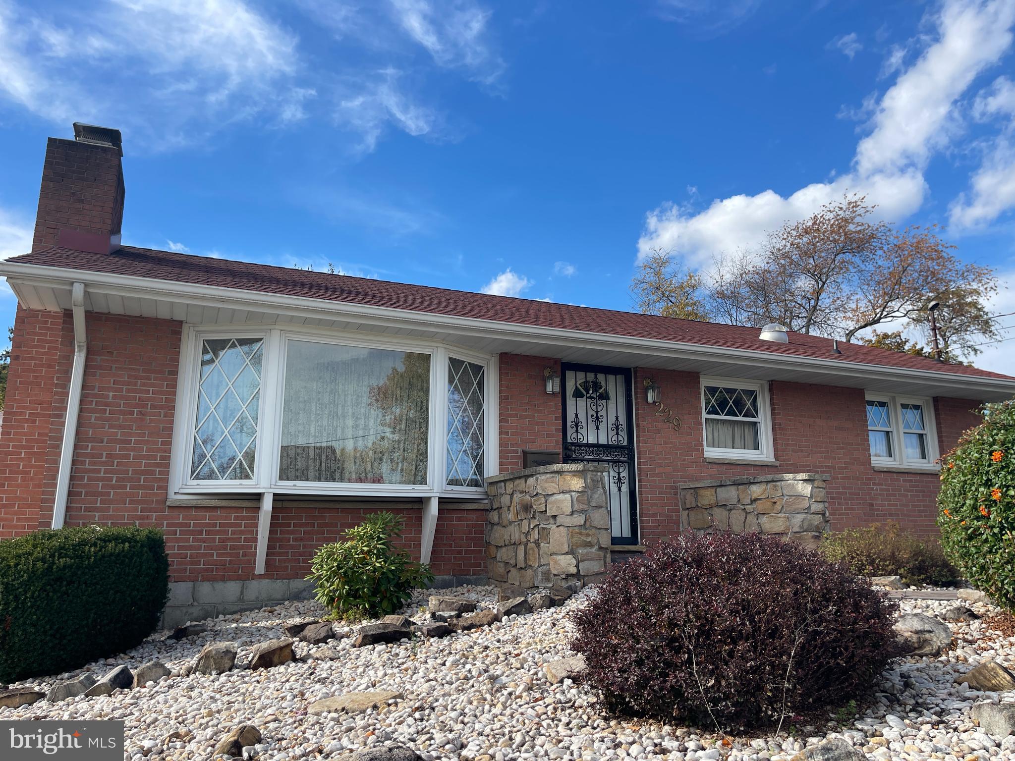 MAPLESIDE - Residential